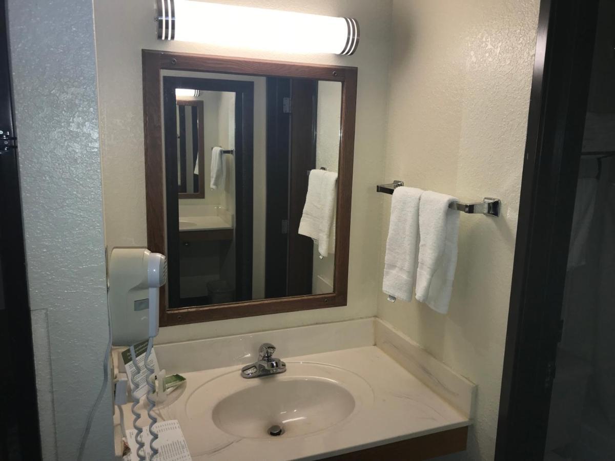 Americinn By Wyndham Blackduck מראה חיצוני תמונה